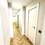 Bright furnished student apartment in C/ Berlín 78 Barcelona with cozy shared rooms and modern interiors