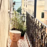 Spacious student apartment in La Barceloneta Barcelona with balcony and furnished bedrooms near the beach