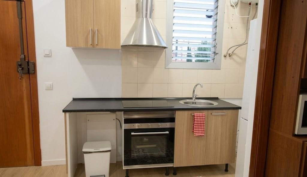 Bright penthouse student apartment in Calle de Maurici Serrahima Barcelona with balcony and furnished interiors