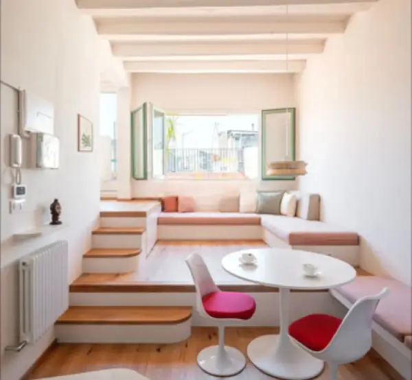 Bright penthouse apartment in Calle de Guàrdia Barcelona with large terrace balcony and furnished interiors
