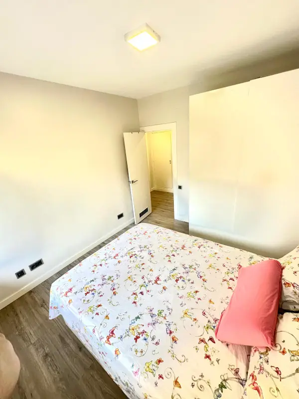 Bright student apartment in Les Corts Barcelona with balcony natural light and furnished interiors
