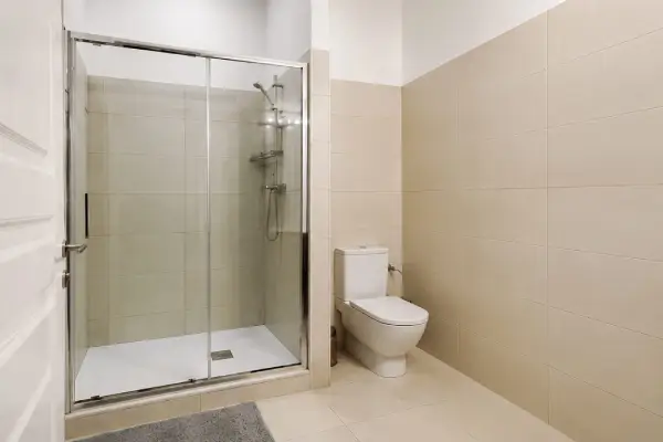 Modern student apartment in Calle d'Aribau Eixample Barcelona with terrace, two bedrooms, and furnished interiors