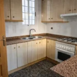 Furnished student room in Sarrià Barcelona near Muntaner FGC with balcony and shared apartment