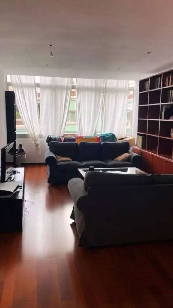 Modern student room near Diagonal and Passeig de Gràcia Barcelona with private bathroom and city views
