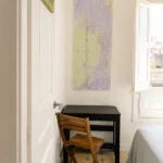 Fully furnished student studio apartment in Eixample Barcelona near Entença Metro with equipped kitchen