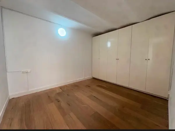 Modern penthouse apartment in Poblenou Barcelona with large private terrace and one bedroom