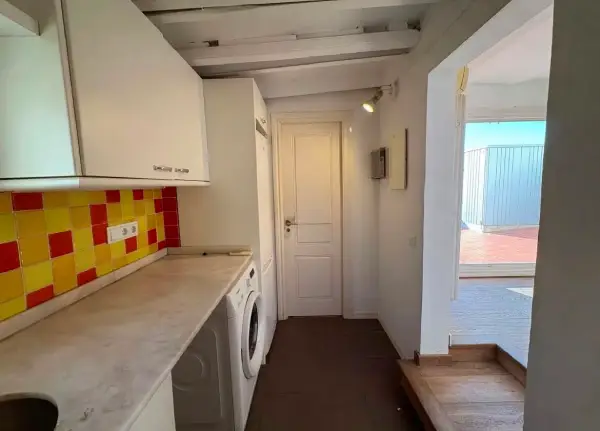 Modern penthouse apartment in Poblenou Barcelona with large private terrace and one bedroom