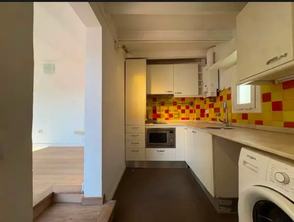 Modern penthouse apartment in Poblenou Barcelona with large private terrace and one bedroom