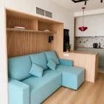 Renovated 30 m² student studio apartment in Barcelona with private terrace and fully equipped kitchen