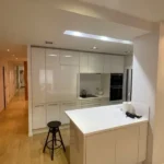 Modern student room in Eixample Barcelona with shared terrace, central AC and furnished apartment