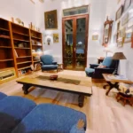 Fully furnished 2-bedroom student apartment in Gràcia Barcelona with two bathrooms and balcony