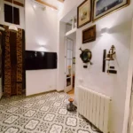 Fully furnished 2-bedroom student apartment in Gràcia Barcelona with two bathrooms and balcony