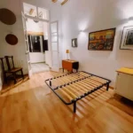 Fully furnished 2-bedroom student apartment in Gràcia Barcelona with two bathrooms and balcony