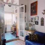 Fully furnished 2-bedroom student apartment in Gràcia Barcelona with two bathrooms and balcony
