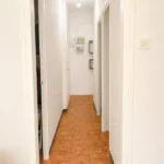 Student room in a 3-bedroom shared apartment in Eixample Barcelona with shared bathroom
