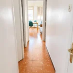 Student room in a 3-bedroom shared apartment in Eixample Barcelona with shared bathroom