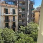 Student room in a 3-bedroom shared apartment in Eixample Barcelona with shared bathroom