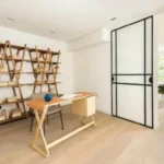 Renovated 5-bedroom apartment in Sant Gervasi Barcelona with 5 bathrooms, parking, equipped kitchen and built-in wardrobes