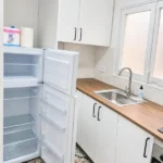 2-bedroom student apartment in Gràcia Barcelona with sunny 12 m² terrace and equipped kitchen