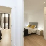 2-bedroom student apartment in Hospitalet de Llobregat Barcelona with terrace, equipped kitchen and study desks