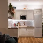 Double bedroom in 5-bedroom shared student apartment near La Rambla Barcelona